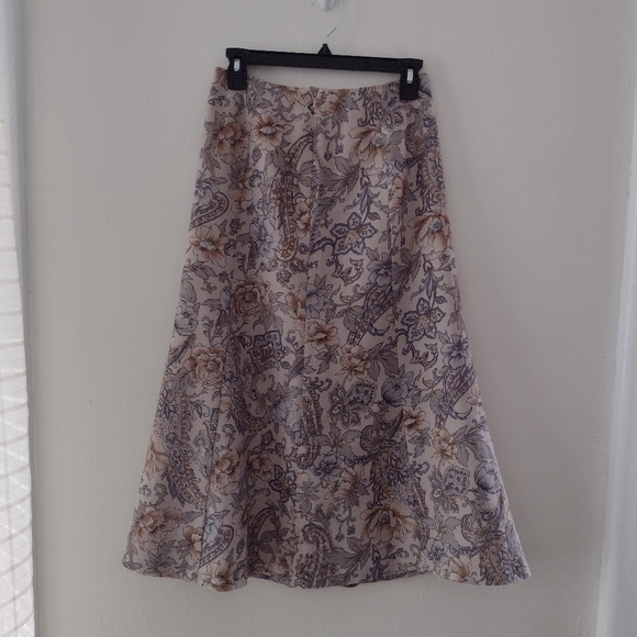 Talbots Dresses & Skirts - Vintage Talbots 100% Wool Floral A-line Midi Skirt NWOT Size 4